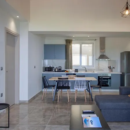 Marina Willa Kalamítsi